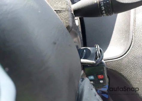 2007 Ford Focus S/Se/Ses из США, поврежденный, VIN 1FAHP34N77W184985